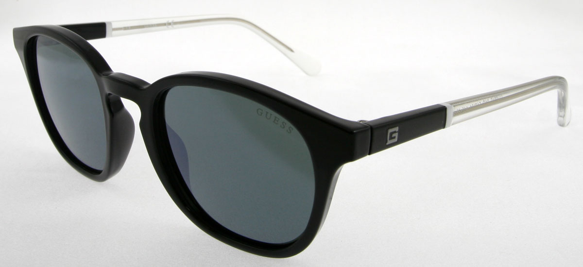 Солнцезащитные очки: GUESS 6945-01Q